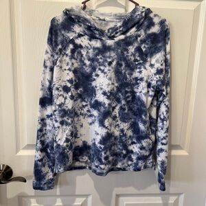 Blue tye dye hoodie super soft light weight. Size small